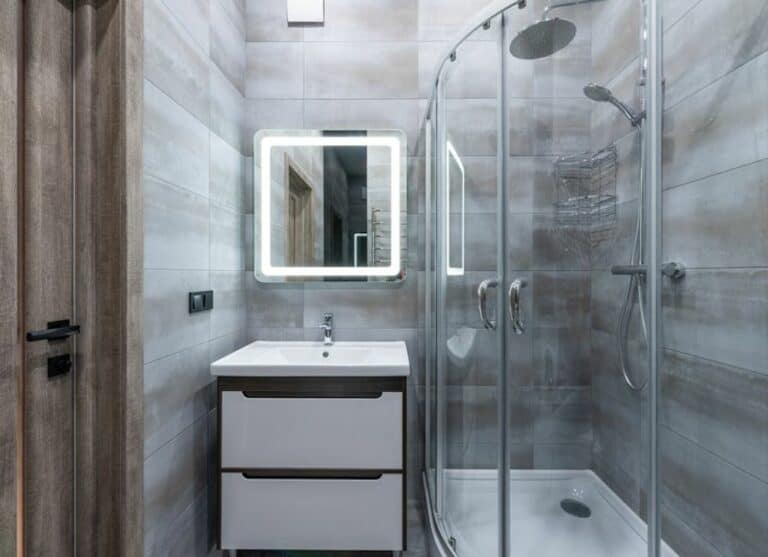 SHOWER